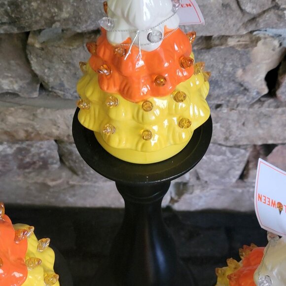 NEW Mr. Halloween Set of 4 Mini Candy Corn Lighted Trees - Picture 5 of 8